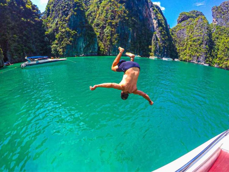Exciting Phi Phi and Khai Island Tour from Phuket