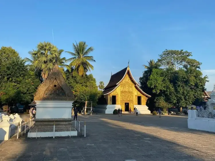 Private Full-Day Luang Prabang City Tour Highlights