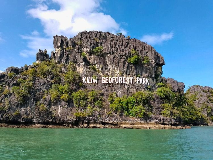 Private Tanjung Rhu Village and Mangroves by Boat in Langkawi