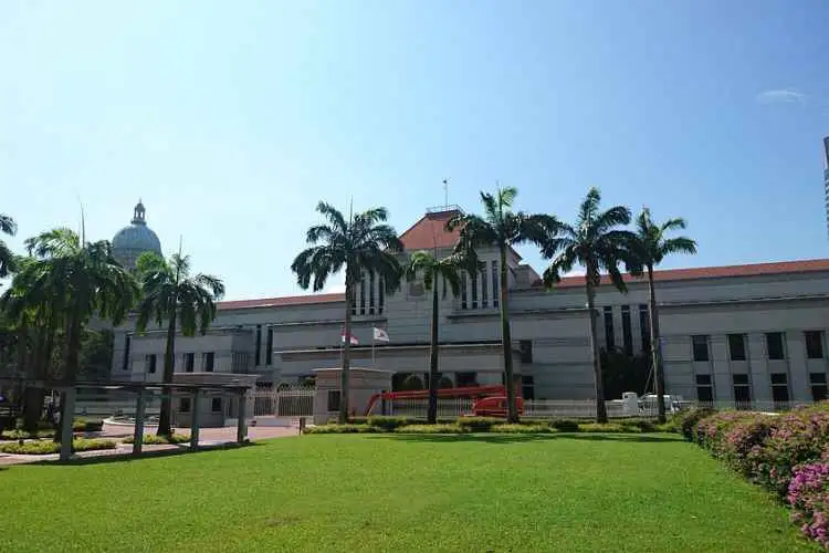 Private Half Day Singapore City Tour with Incredible Orchid Garden