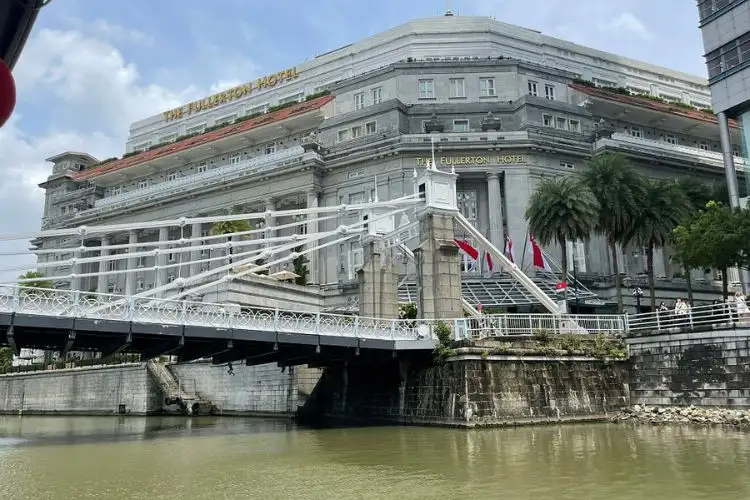 Singapore Highlights Epic Full-Day Island Tour with River Cruise