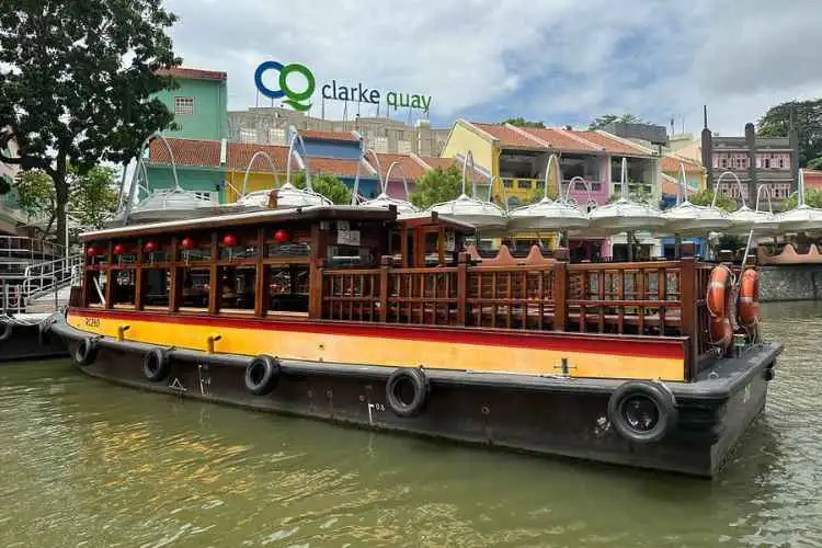 Singapore Highlights Epic Full-Day Island Tour with River Cruise