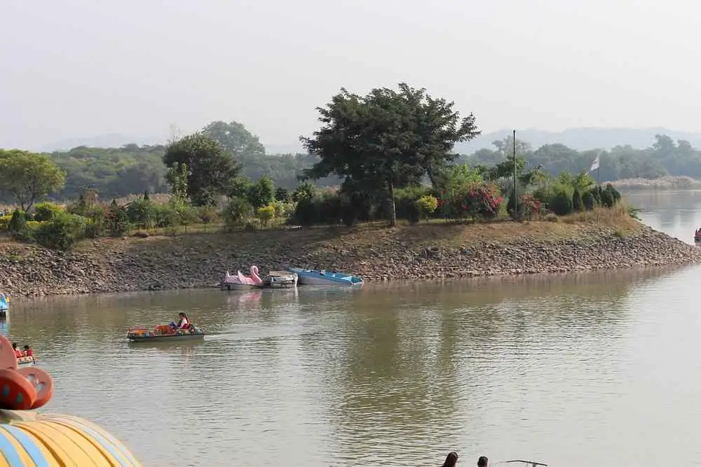 Private Chandigarh Day Tour from New Delhi Unforgettable Adventure