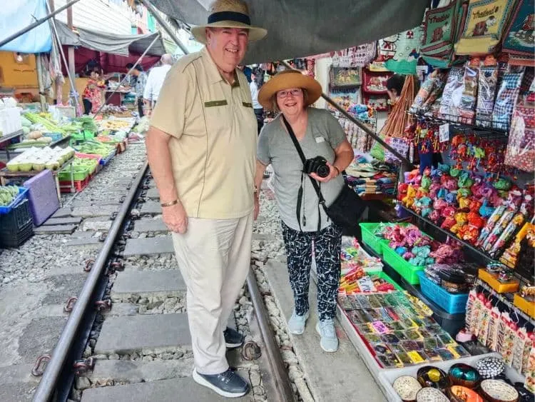 Private Maeklong Railway and Floating Market Highlight Tour