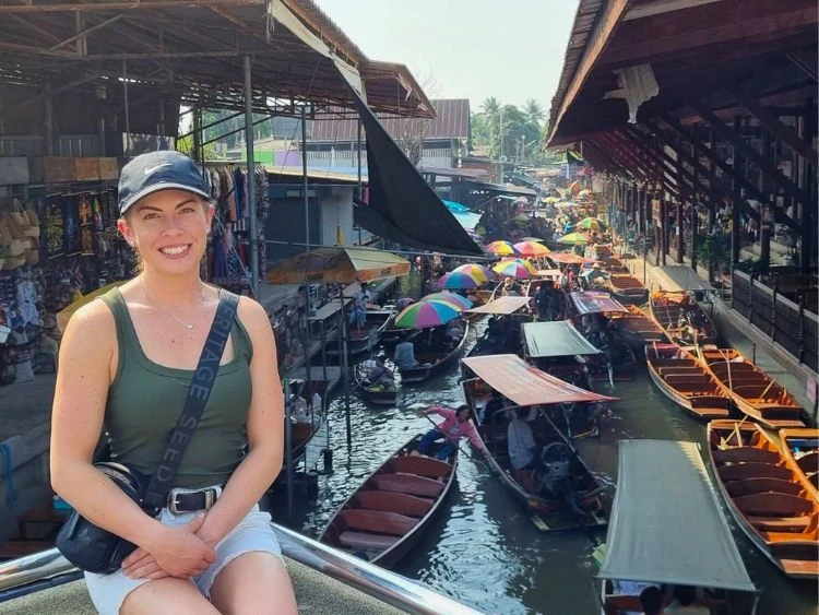 Private Maeklong Railway and Floating Market Highlight Tour