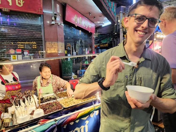 Ultimate Private Bangkok Tuk Tuk Tour and Dinner