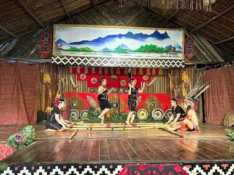 Memorable Monsopiad Cultural Village Tour from Kota Kinabalu