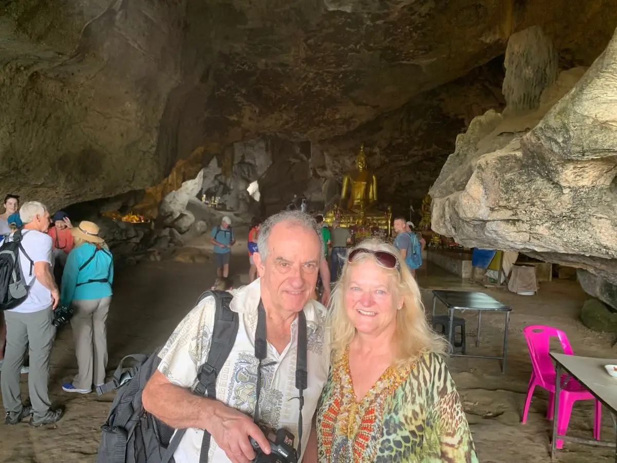 Private Kanchanaburi Day Tour to Erawan Waterfall from Bangkok